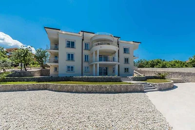 Ferienwohnung mit Pool, Klimaanlage und