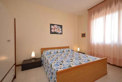 Ferienwohnung mit Klimaanlage und Balkon