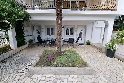 Ferienwohnung mit Terrasse und Klimaanlage