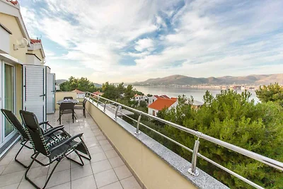 Ferienwohnung mit Meerblick und Whirlpool