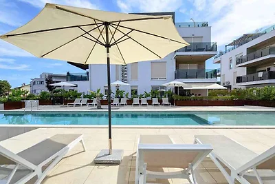 Ferienwohnung modern mit Schwimmbad