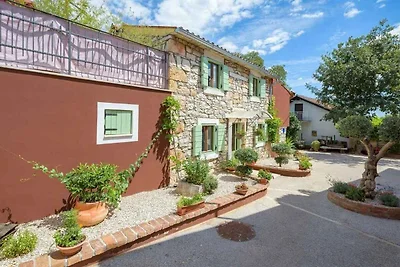 Villa mit Klimaanlage und Pool