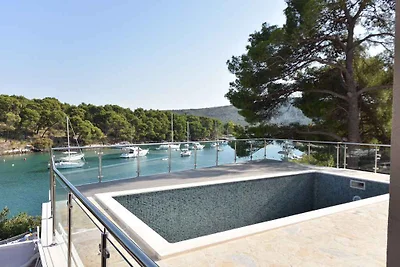 Ferienwohnung mit Terrasse und Klimaanlage