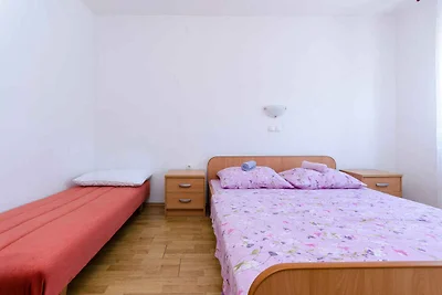 Ferienwohnung Unterkunft 350m vom Meer