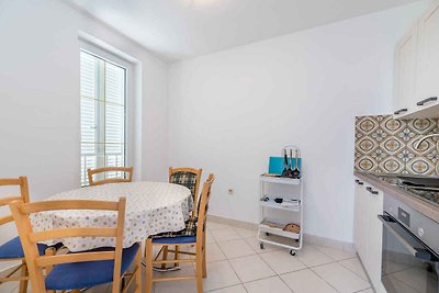 Ferienwohnung mit Balkon 300 m vom Strand
