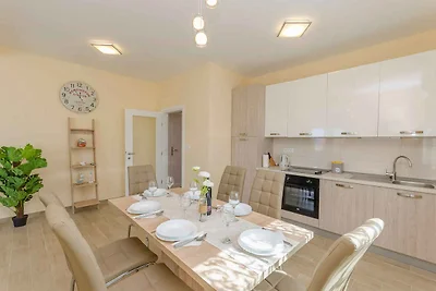 Apartament Dla rodzin Brodarica