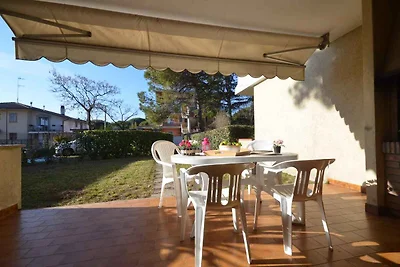 Ferienwohnung mit Terrase und Klimaanlage