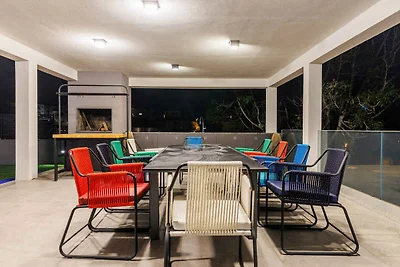 Casa de vacaciones Vacaciones de reposo Podstrana