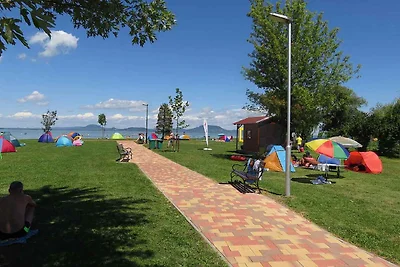 Ferienhaus mit Garten, grosser Terrasse und