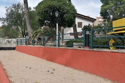 Ferienwohnung mit Balkon und Parkplatz