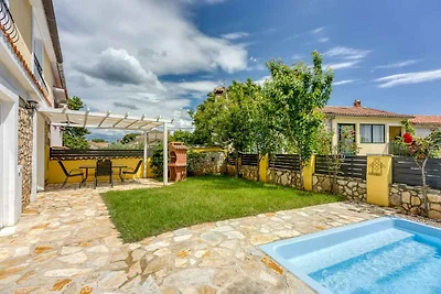 Ferienhaus mit Privatpool und Klimaanlage