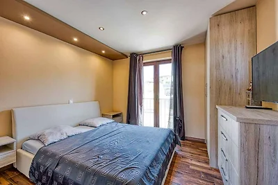 Ferienwohnung mit Balkon und Klimaanlage