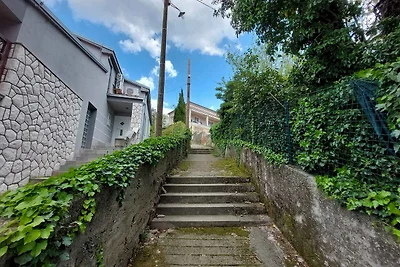 Ferienwohnung mit Terrasse und Meerblick