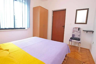 Ferienwohnung mit Klimaanlage und Terrasse