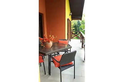 Ferienwohnung mit Klimaanlage und Terrasse