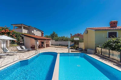 Ferienhaus mit Pool