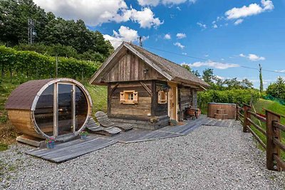 Hütte mit schöner Aussicht, Sauna und