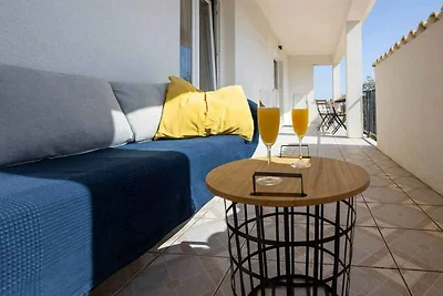 Charmante Ferienunterkunft Srića in Sv.