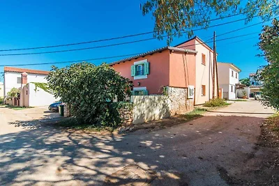 Ferienhaus mit Garten