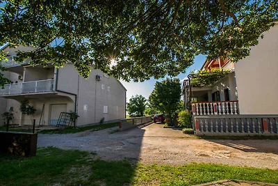 Ferienwohnung mit Klimaanlage und Balkon