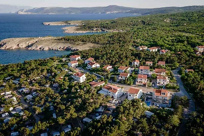 Ferienwohnung mit Pool auf Krk