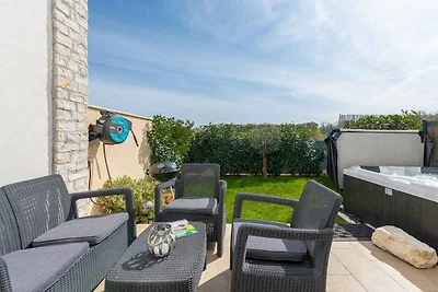 Ferienhaus mit Whirlpool