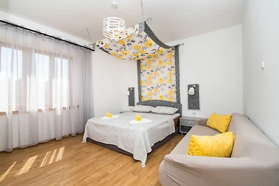 Ferienwohnung mit Klimaanlage und Terrasse