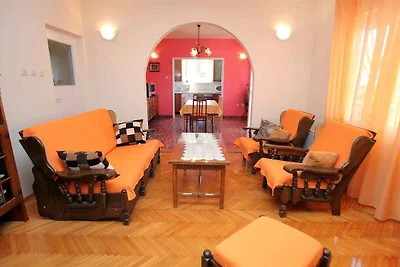 Ferienwohnung mit Klimaanlage und Grill