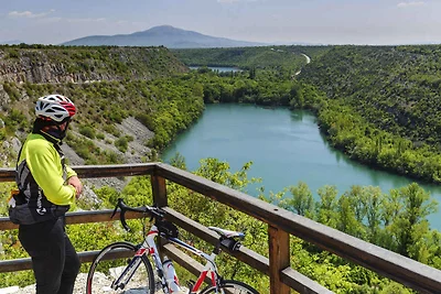 Gemütliche Ferienwohnung nahe Krka mit schöne