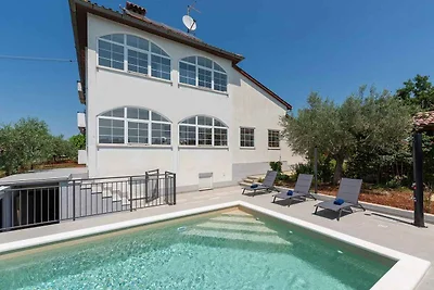 Ferienwohnung mit Aussenpool