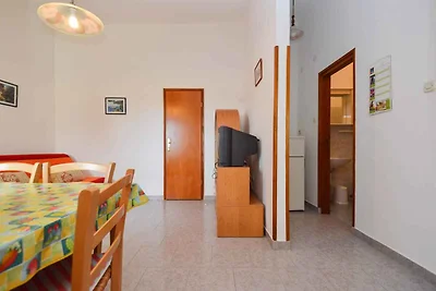 Ferienwohnung 100 m von Strand entfernt