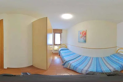 Ferienwohnung mit Klimaanlage und Balkon