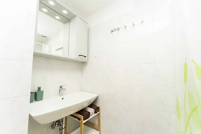 Ferienwohnung mit Terrasse und Meersicht