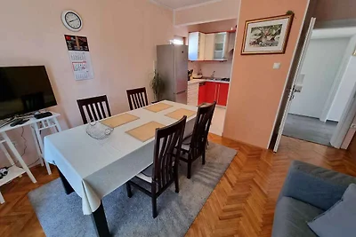 Ferienwohnung mit Terrasse und Klimaanlage