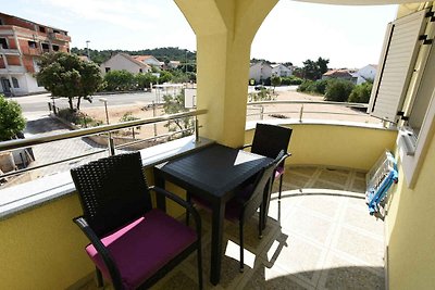 Holiday flat family holiday Brodarica