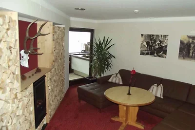 Ferienwohnung mit Balkon und Hallenbad