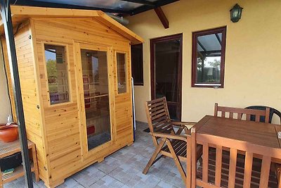Ferienhaus mit Infrasauna und Jacuzzi
