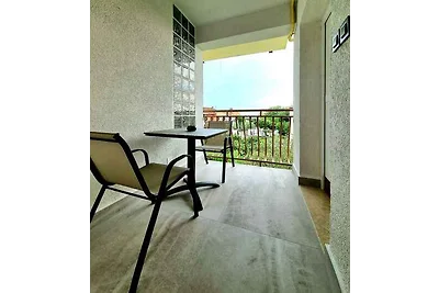 Ferienwohnung mit Klimaanlage und Balkon