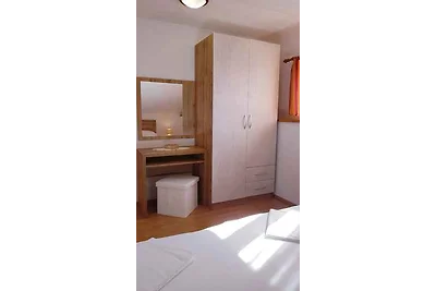 Ferienwohnung mit Terrasse und Klimaanlage