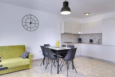 FerienWohnung mit Klimaanlage und Pool