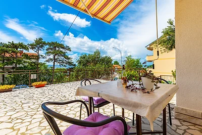 Appartamento Vacanza con famiglia Novi Vinodolski