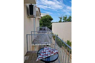 Gemütliche Ferienwohnung Joso in Novalja auf 