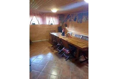 Ferienhaus mit Garten und Grill