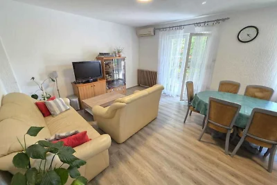 Appartamento Vacanza con famiglia Novi Vinodolski