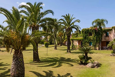 Studio mit Schwimmbad, in Meernähe