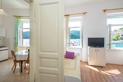 Ferienwohnung mit Klimaanlage und Terrasse