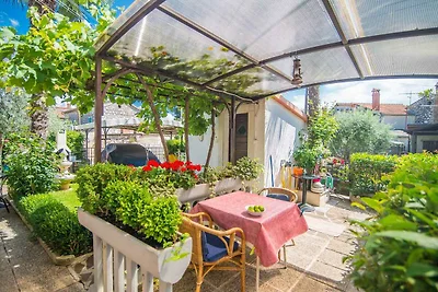 Studio mit Klimaanlage und Terrasse