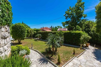 Ferienwohnung mit Garten und Klima