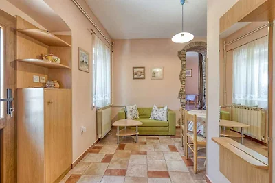 Apartment mit zwei Schlafzimmern, Garten und 