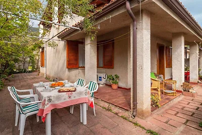 Ferienhaus mit Grill und Terrasse